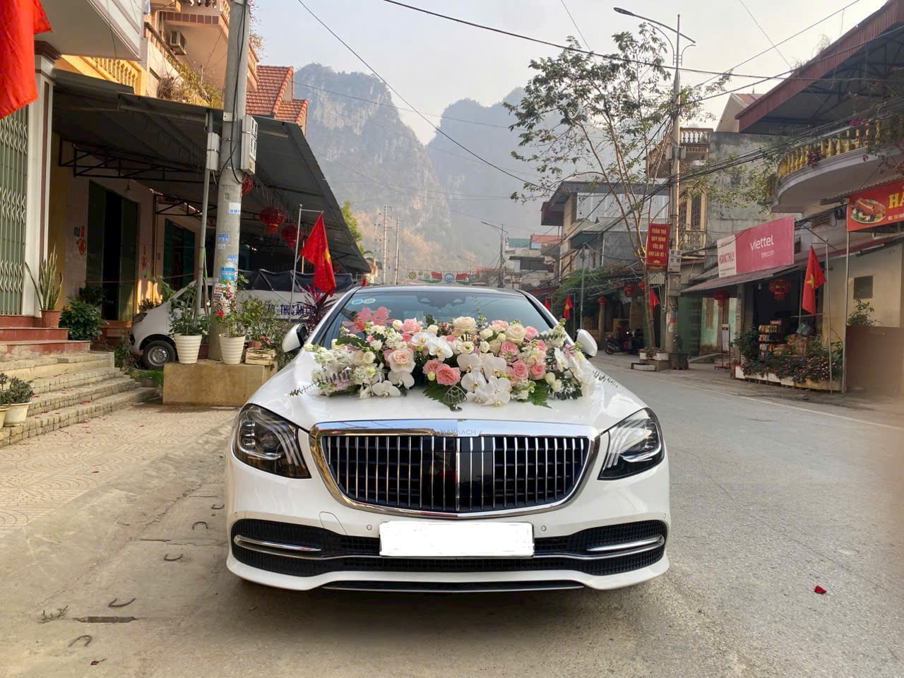 Xe cưới Mercedes-Benz